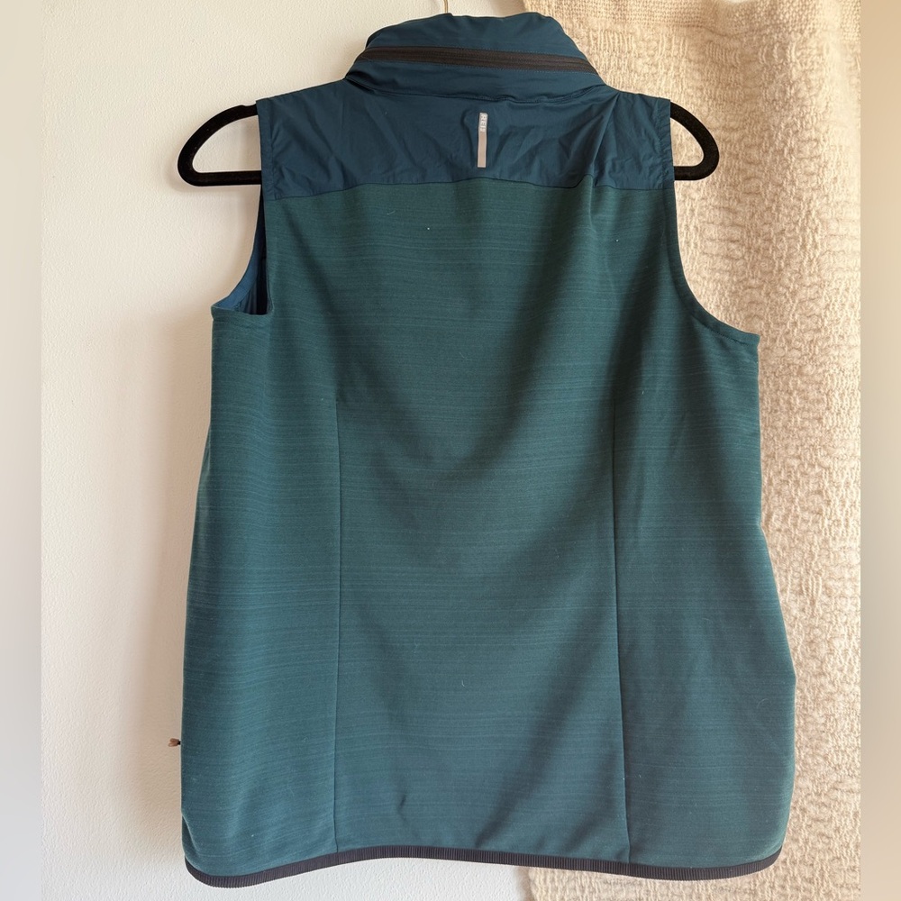 REI COop Hooded Vest - Picture 3 of 6